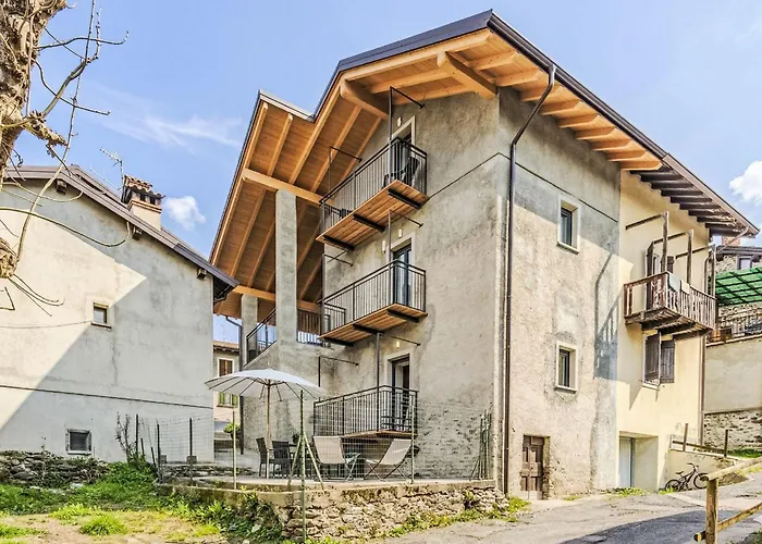 Alture E Riflessi By Interhome