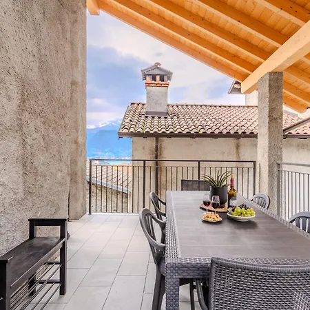 Alture E Riflessi By Interhome Holiday home Colico